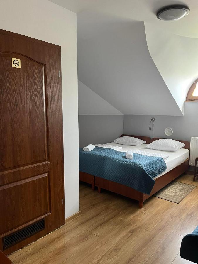 Kamienica Przy Bramie Hotell Opatow  Exteriör bild