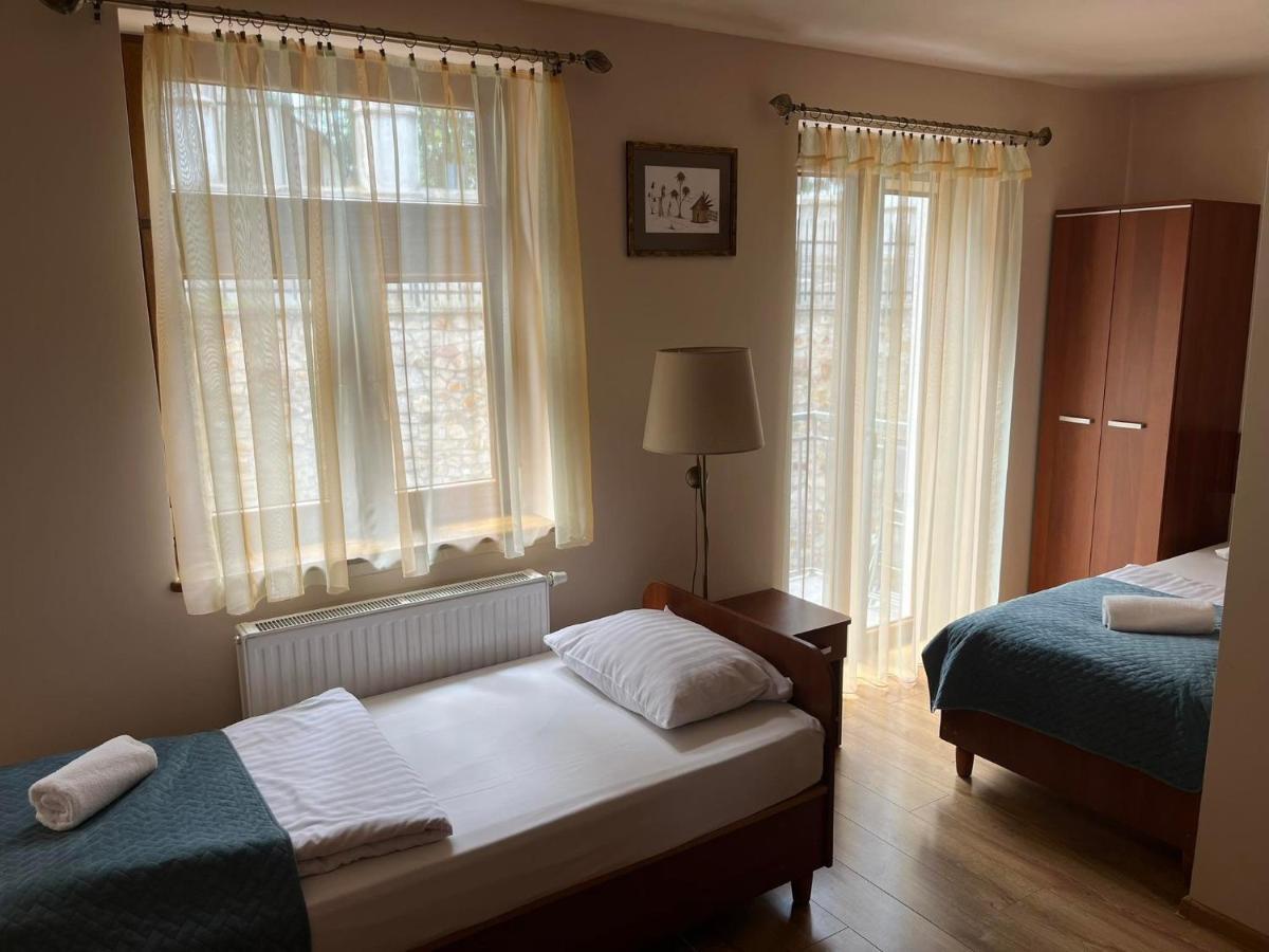 Kamienica Przy Bramie Hotell Opatow  Exteriör bild