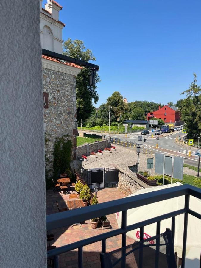 Kamienica Przy Bramie Hotell Opatow  Exteriör bild