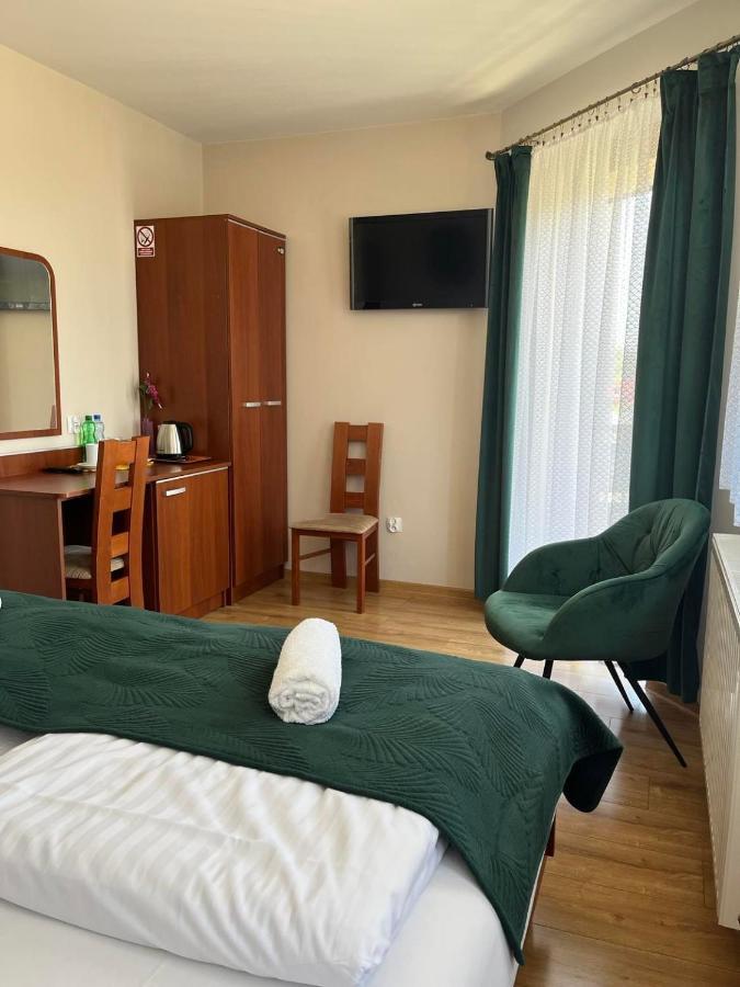 Kamienica Przy Bramie Hotell Opatow  Exteriör bild