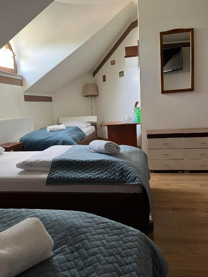 Kamienica Przy Bramie Hotell Opatow  Exteriör bild